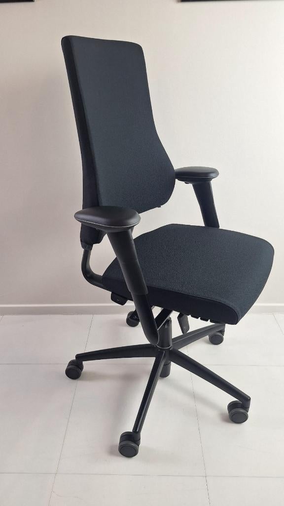 Chaise de bureau ergonomique bma axia 2.2 dernier modèle, Chaise de bureau de gaming, Comme neuf, Enlèvement, Chaise de bureau