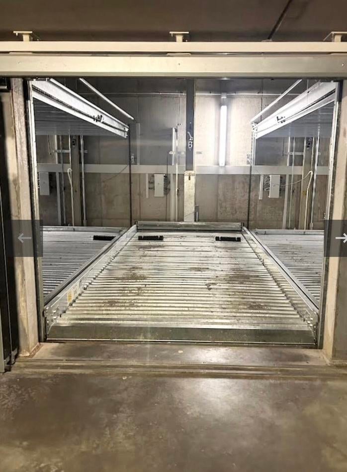 Garage spacieux à louer - Nieuwpoort Bad, Immo