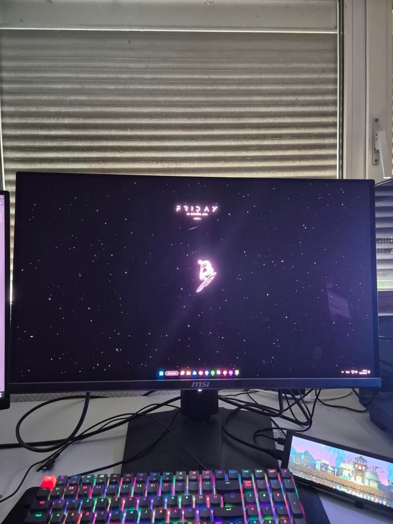 MSI OLED monitor 240hz, Enlèvement