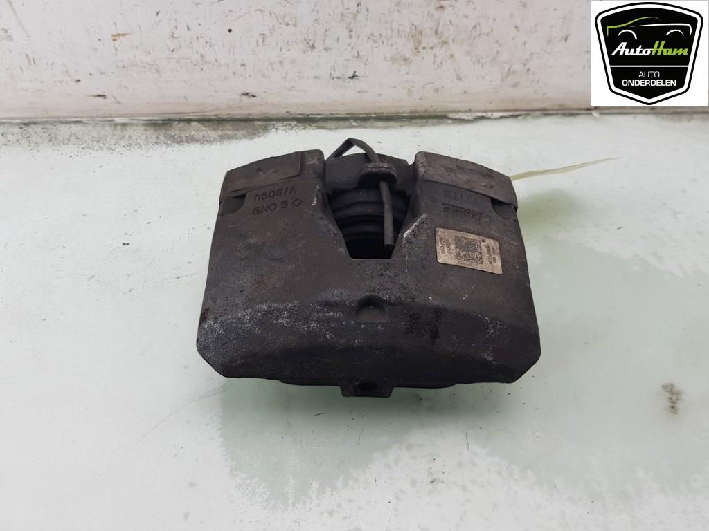 REMKLAUW LINKS VOOR Audi A6 Avant (C7) (01-2011/09-2018), Gebruikt, Audi