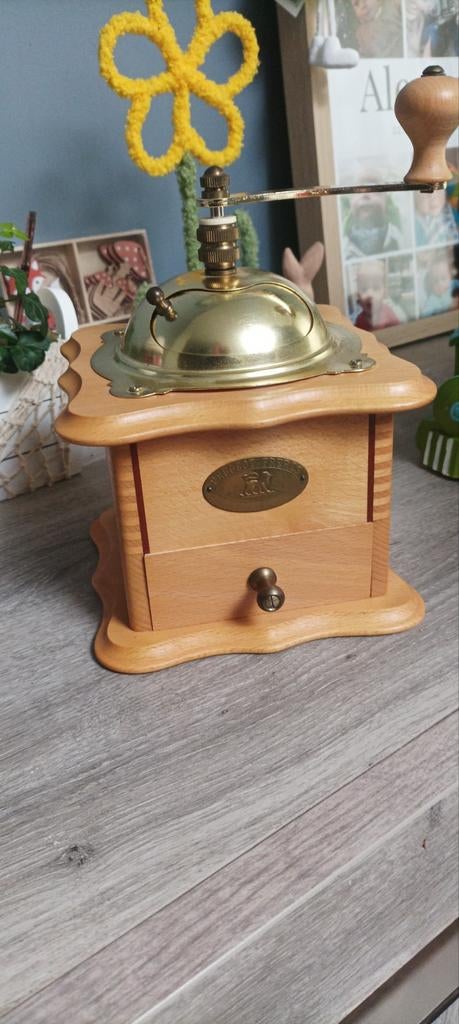 Moulin à café, Antiek en Kunst, Antiek | Keukengerei, Ophalen of Verzenden