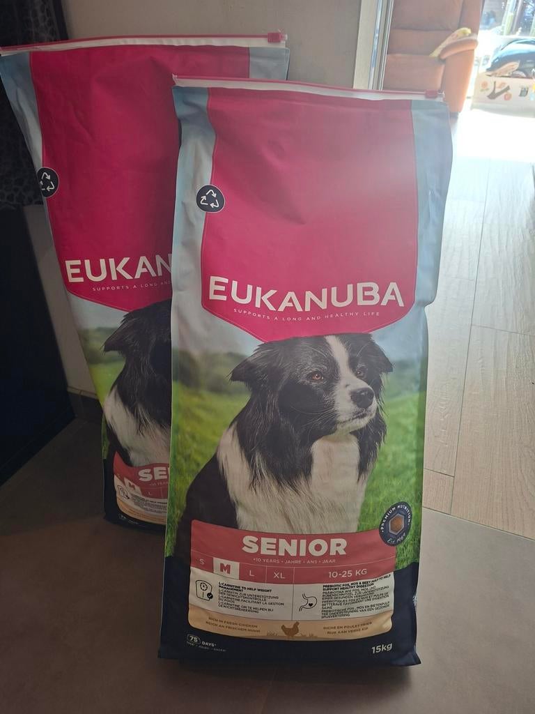 EUKANUBA SENIOR (+10jaar) MEDIUM BREED KIP  2X15KG, Dieren en Toebehoren, Ophalen, Hond