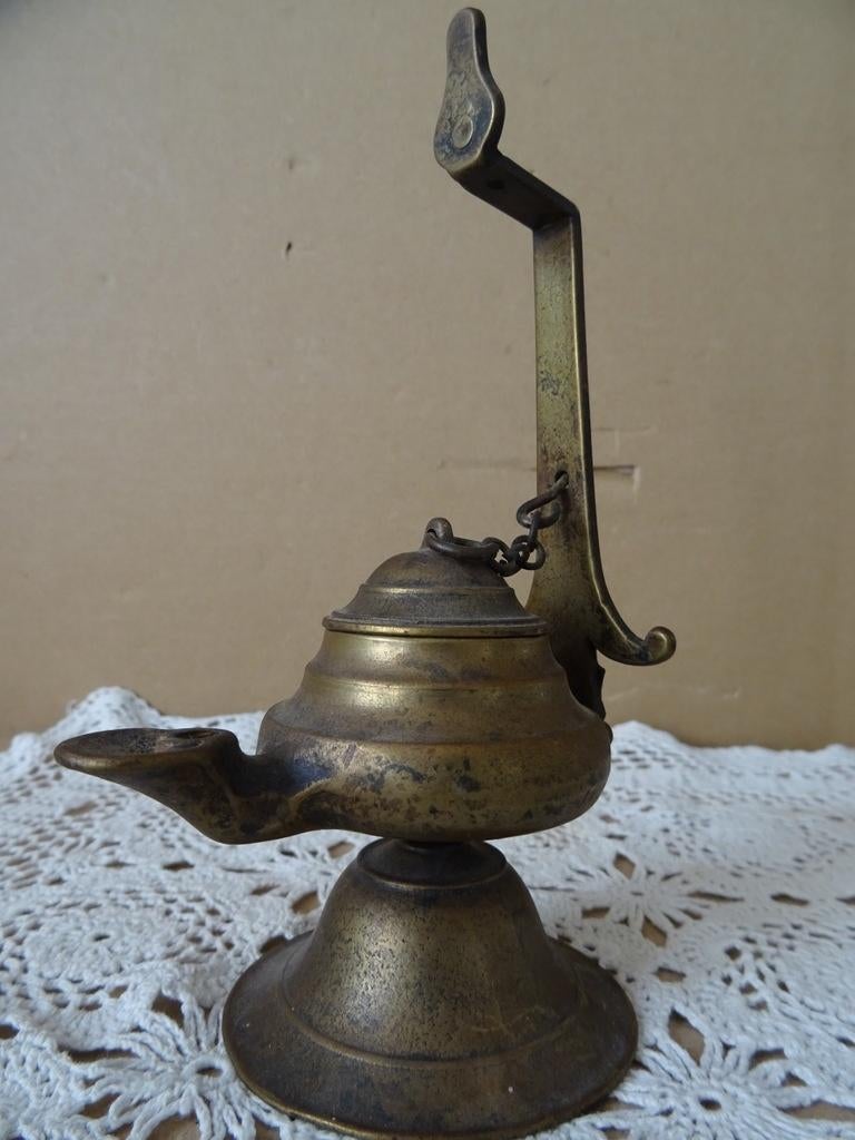19e eeuw antiek olielampje tuitlampje snotneus olielamp 1850, Ophalen of Verzenden, Koper