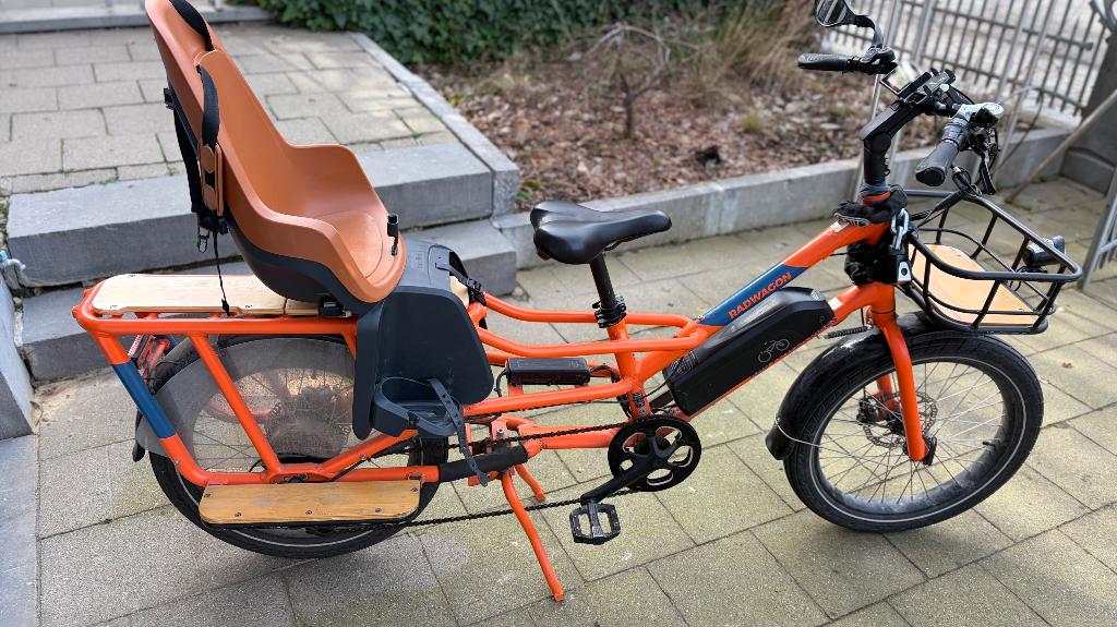 Vélo cargo électrique RadWagon 4 — avec siège Bobike, Vélos & Vélomoteurs, Autres marques, Enlèvement, Utilisé, 2 enfants