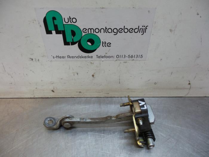 Deurvanger 2Deurs links van een Renault Clio (Clio 2 01-), Gebruikt, -, Renault, -