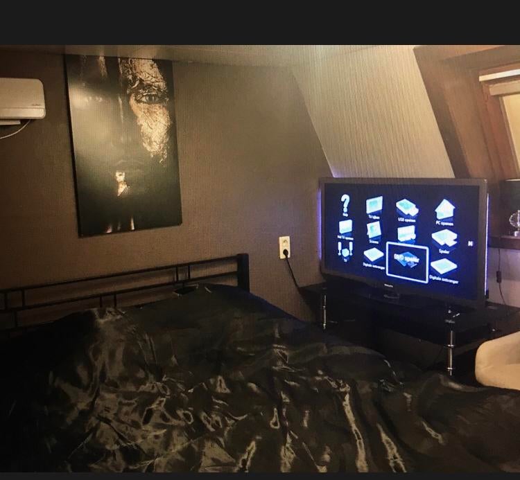 Gemeubeld allenstaand huisje te huur, Immo