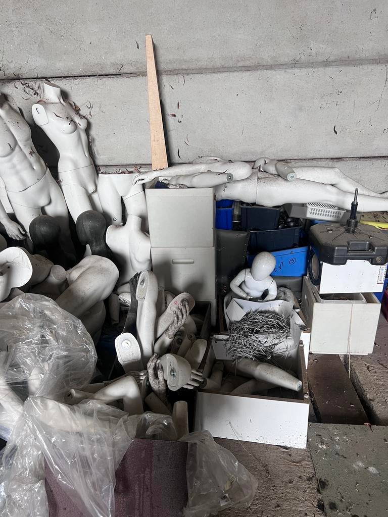 Set oefenpoppen + antidiefstalaccessoires te koop, Zakelijke goederen, Ophalen