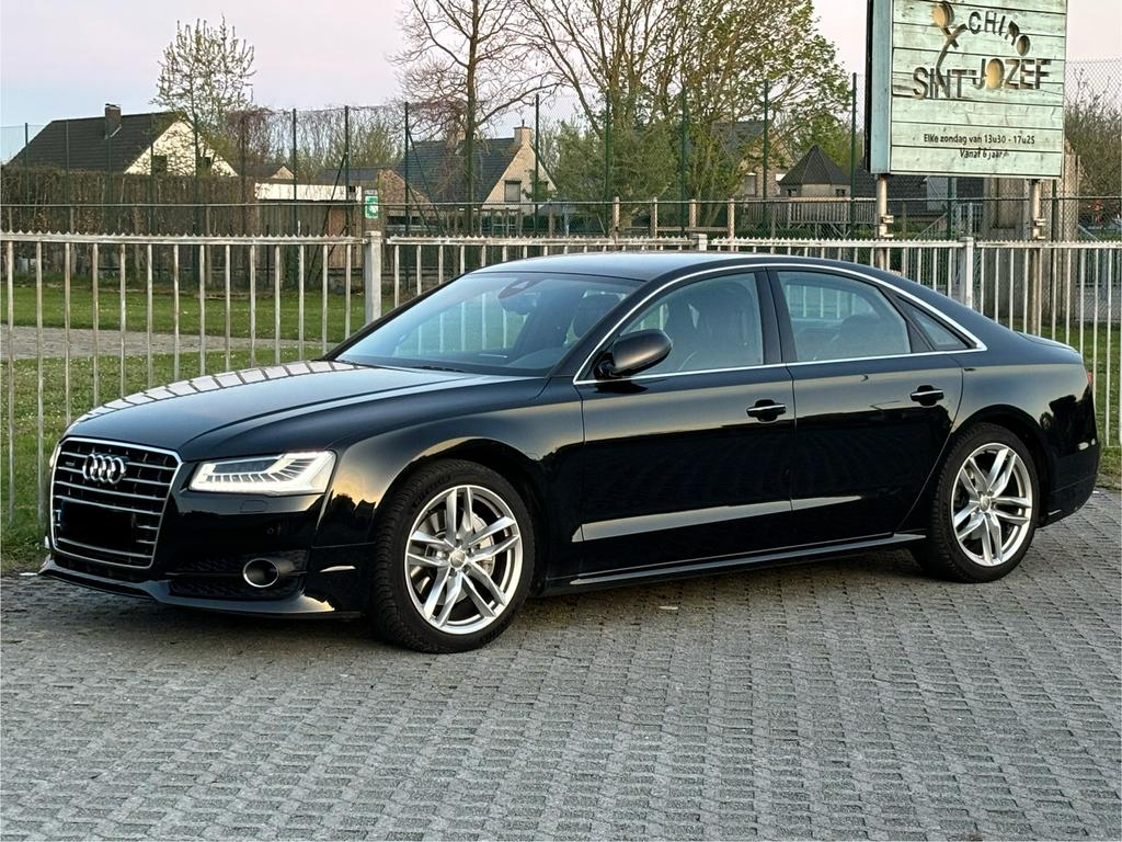 AUDI A8 3.0 TDI QUATTRO 10/2018 1STE EIG, Auto's, Audi, Automaat, Zwart, Particulier, A8