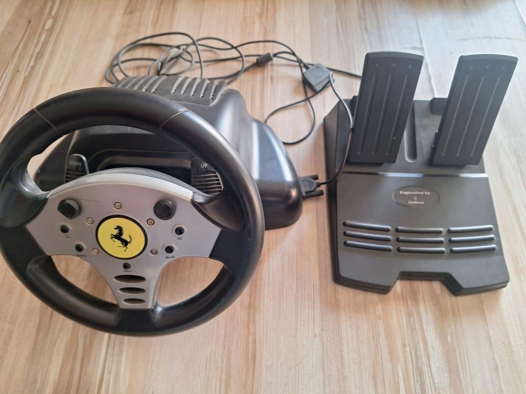 Volant ferrari PS1, Games en Spelcomputers, Spelcomputers | Sony PlayStation 1, Ophalen