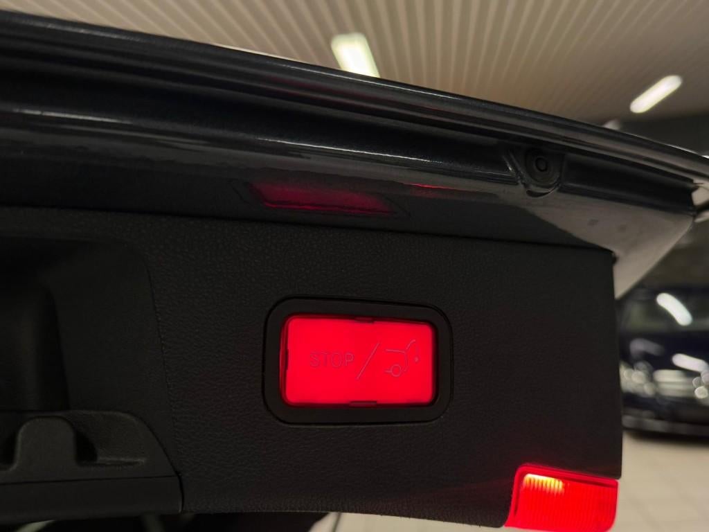 Mercedes-Benz E200 BlueTEC 2.2D 100 kW jaar 2016, 204.000 km, Autos, Cuir, Achat, Euro 6, Entreprise