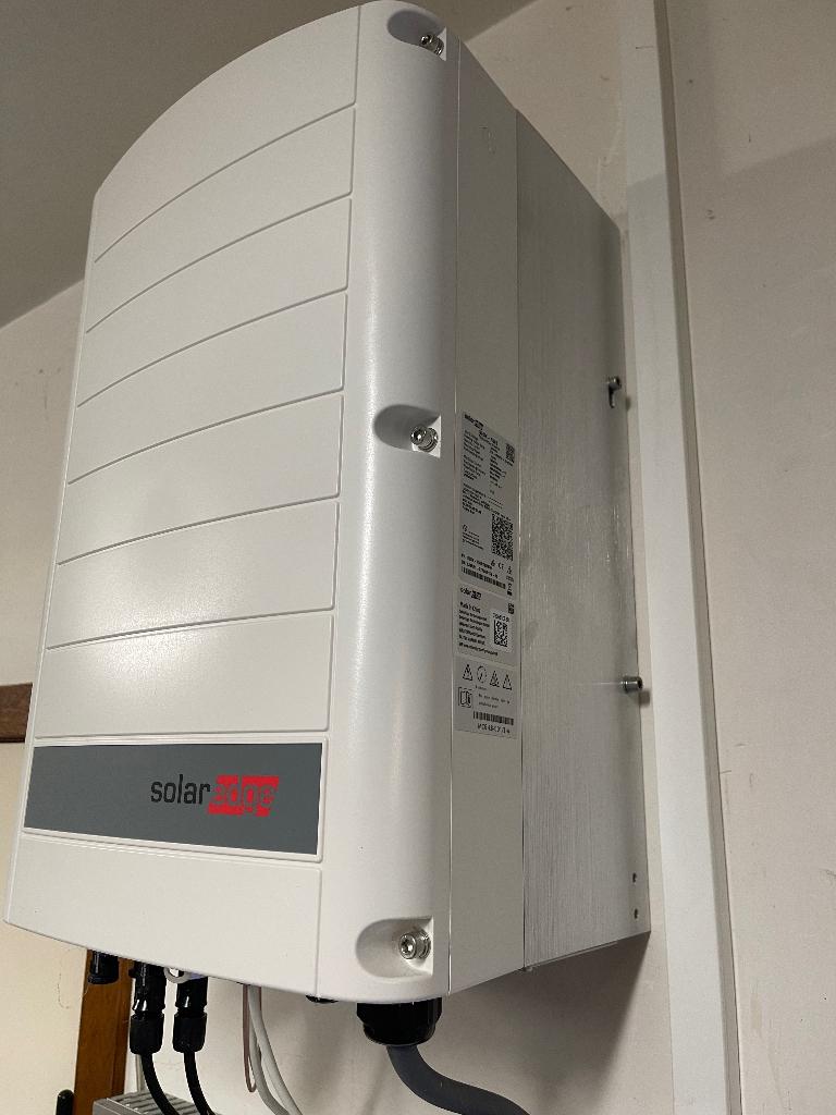 SolarEdge 5kW SE5K - RWB Omvormer - batterijklaar, Doe-het-zelf en Bouw, Zonnepanelen en Toebehoren, Ophalen, Zo goed als nieuw