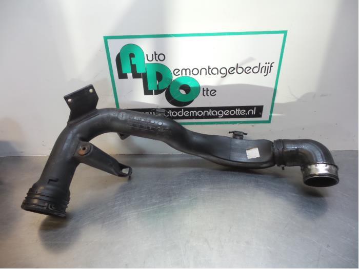 Tuyau d'aspiration air d'un Volkswagen Passat (Passat 01-), Volkswagen, -, 3 mois de garantie, Utilisé