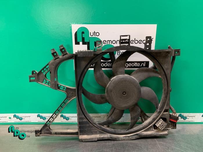 Ventilateur d'un Opel Corsa (Corsa C 00-), -, Opel, 3 mois de garantie, Utilisé