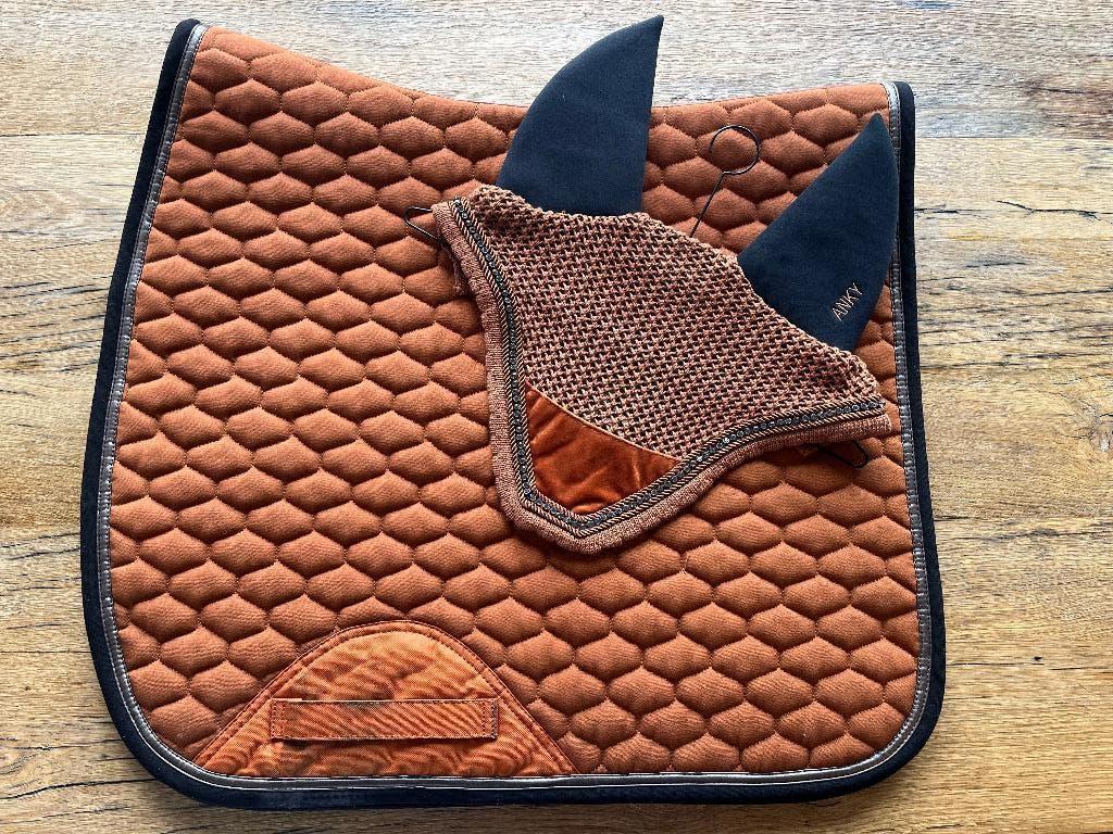 Winderen dressuurdekje full, Dieren en Toebehoren, Paarden en Pony's | Dekens en Dekjes, Ophalen of Verzenden, Zo goed als nieuw