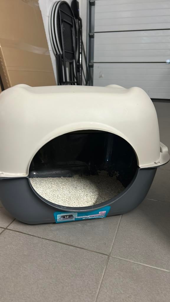 2 kattenbakken, Dieren en Toebehoren, Kattenbakken, Ophalen, Zo goed als nieuw