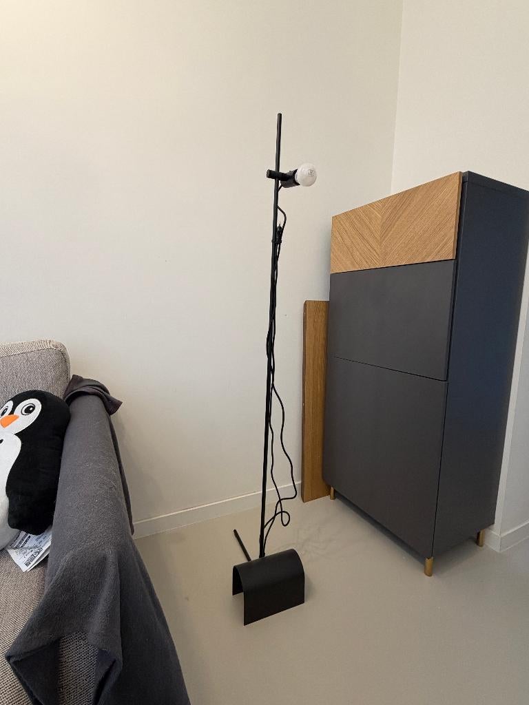 Harslinga staande lamp, Huis en Inrichting, Lampen | Vloerlampen, Ophalen, Zo goed als nieuw