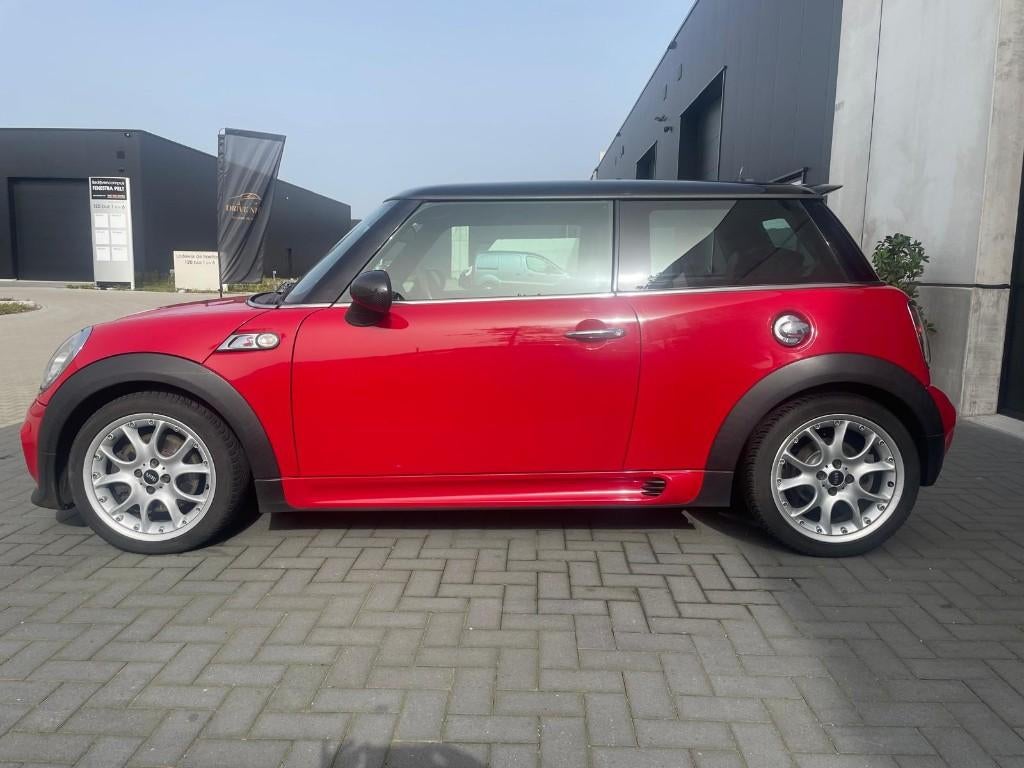 Mini Cooper S 1.6I JCW, Panoramisch dak, Leder, Garantie, Voorwielaandrijving, 4 zetels, 4 cilinders, 149 g/km