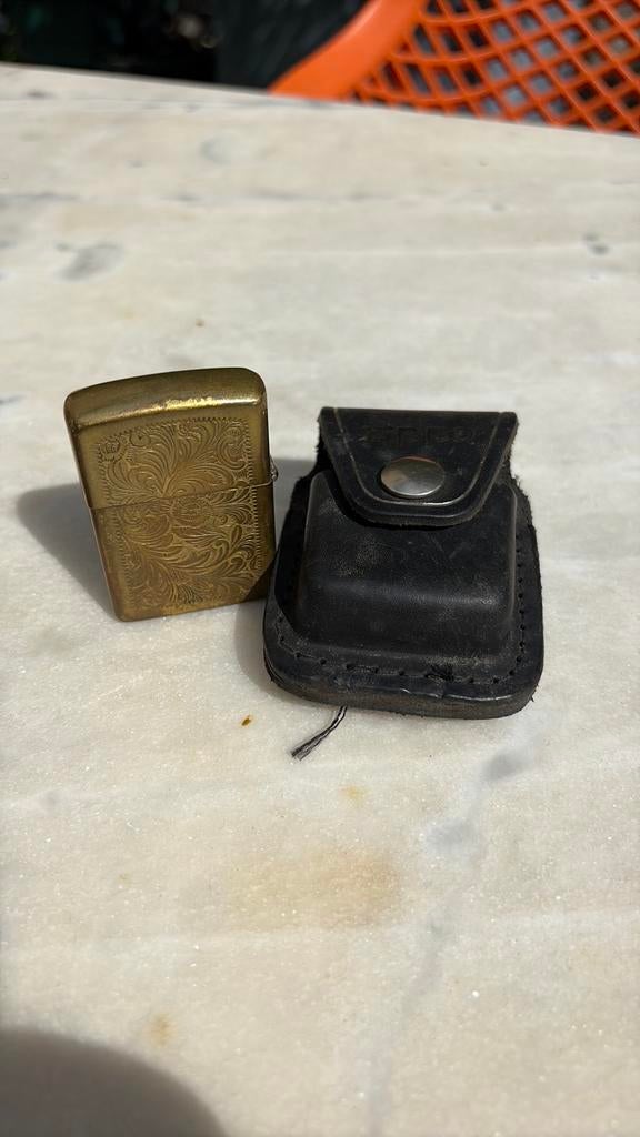 Zippo avec étui en cuir, Enlèvement, Utilisé, Briquet
