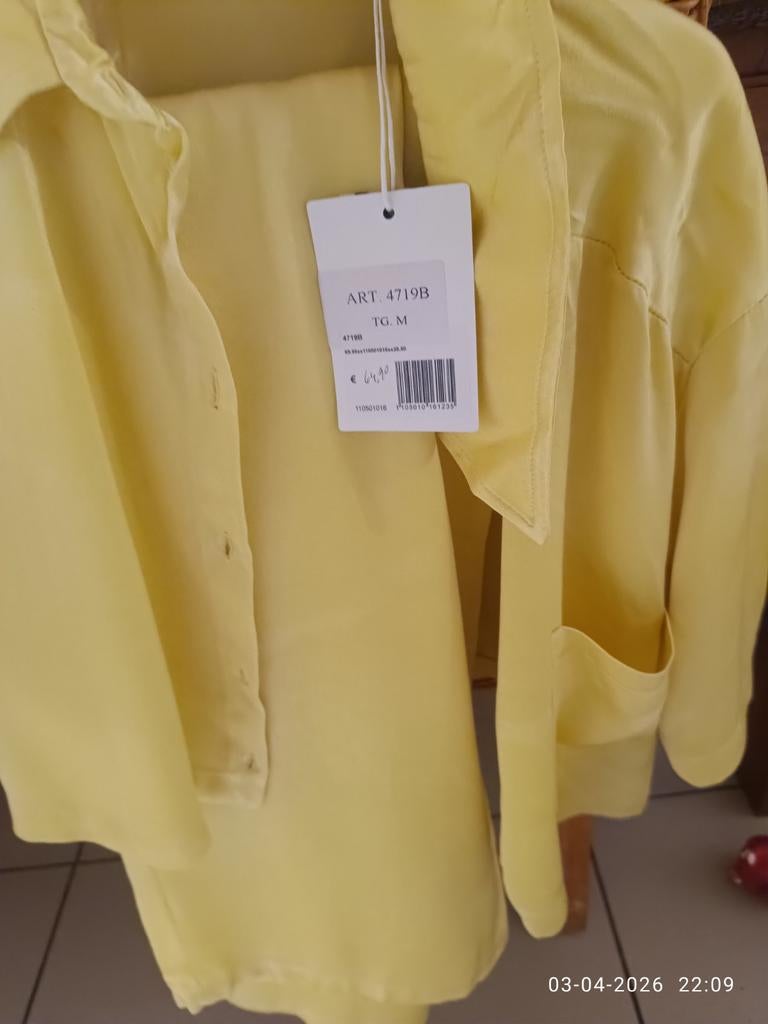 Mooie tuniek zijde prijs hang er nog aan, Tuin en Terras, Werkkleding, Ophalen