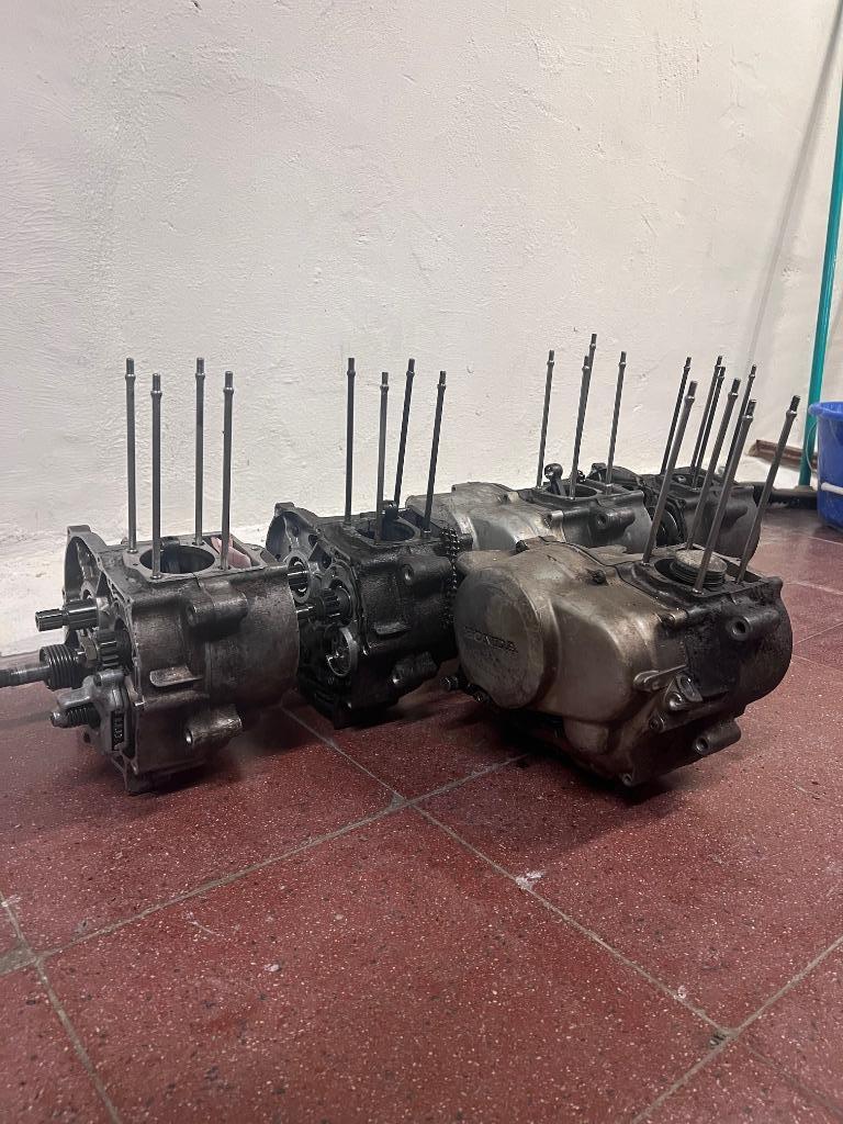Blocs moteurs CB50 INCOMPLETS, Enlèvement, HONDA, HONDA, HONDA