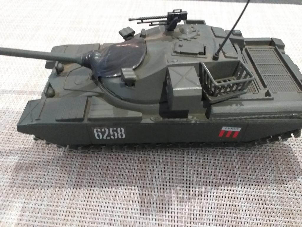 Char chieftain, Collections