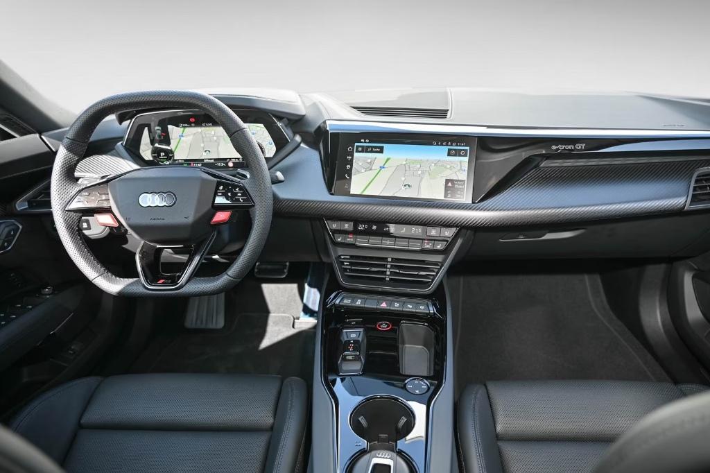 NEW RS 775PK MEGA VOL LP180000E PERFZET/21/CARBON/PANO-35%, Auto's, Audi, Automaat, 4 deurs, Zwart, 5 zetels