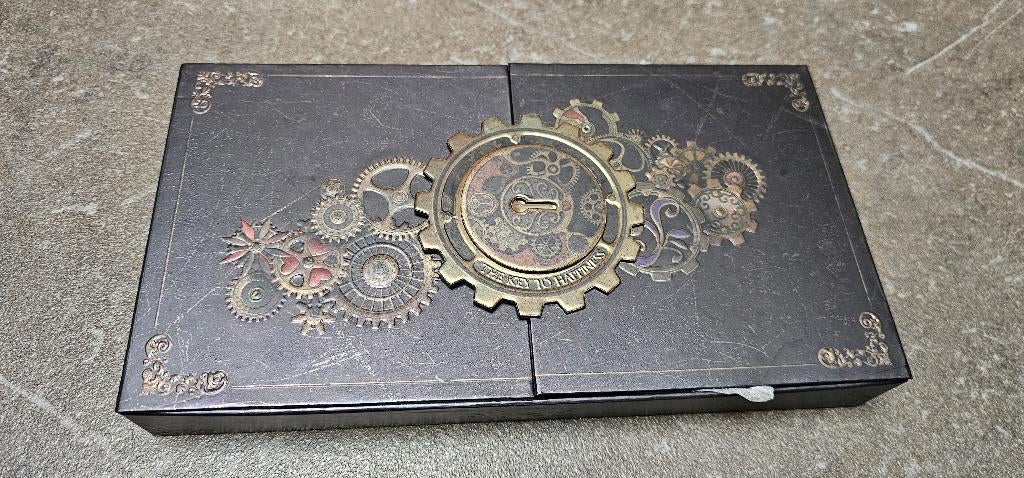 Tomorrowland 2014 treasure case (1)