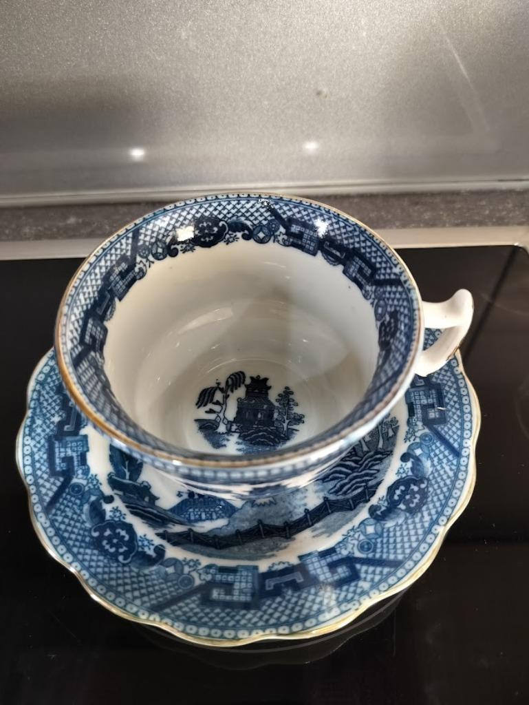 12 koffietassen & 12 schoteltjes, Ophalen, Gebruikt, Overige stijlen