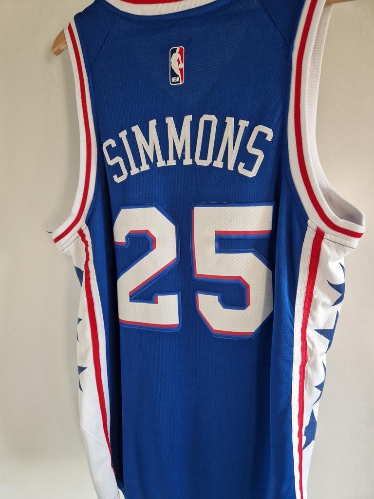 Maillot de basket, Enlèvement ou Envoi, Comme neuf