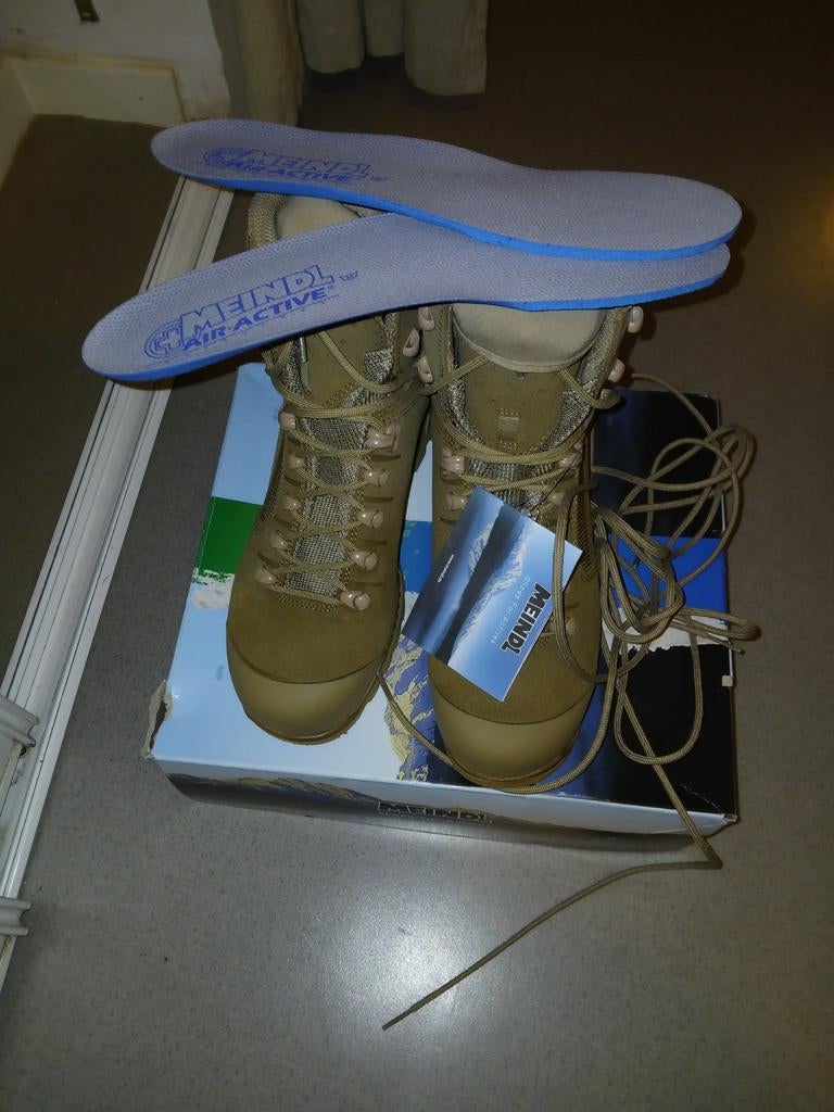 chaussures meindl, Kleding | Heren, Ophalen of Verzenden, Nieuw