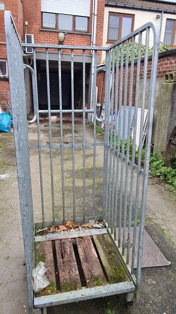 Rolcontainer / Transport rek metaal met wielen/rem, Enlèvement, Utilisé, Chariot de transport