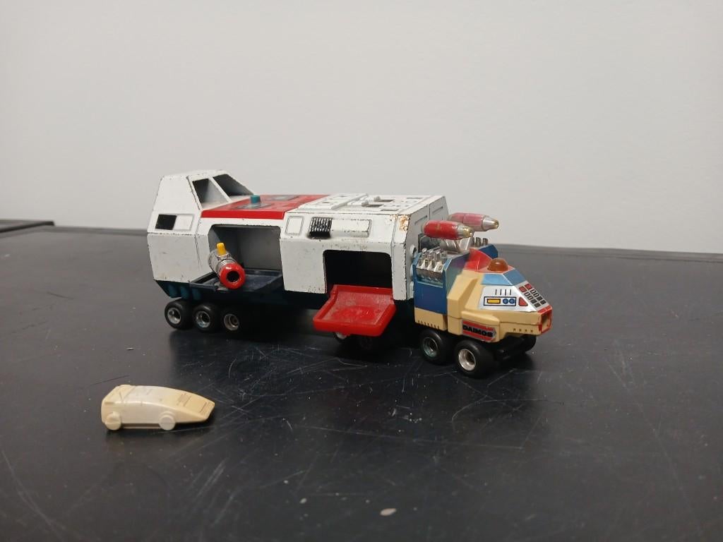 MATTEL miniatuur Chogokin Daimos Tranzer PB50 oplegger, Hobby en Vrije tijd, Ophalen of Verzenden, Gebruikt, Bus of Vrachtwagen