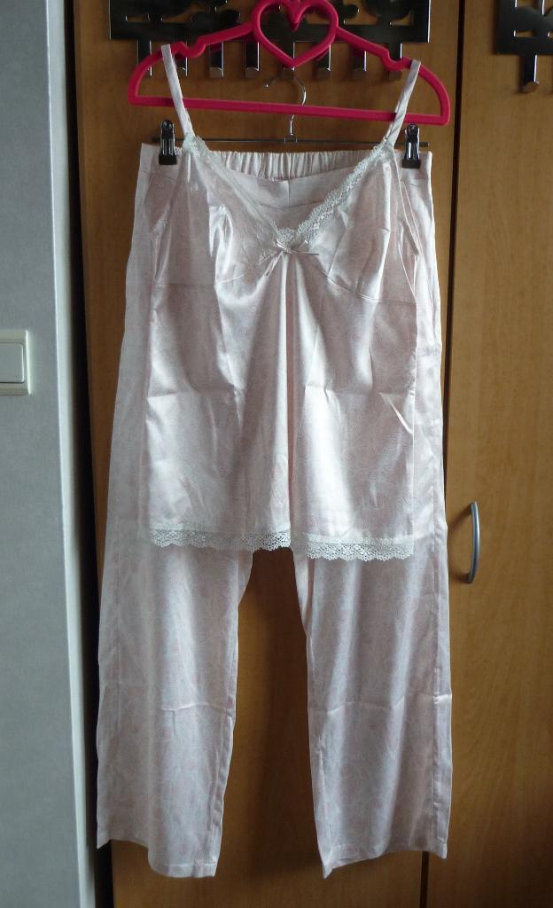 Witte roze satijnen pyjama broek top Guy de France Mt M-L, Enlèvement ou Envoi, Taille 38/40 (M)