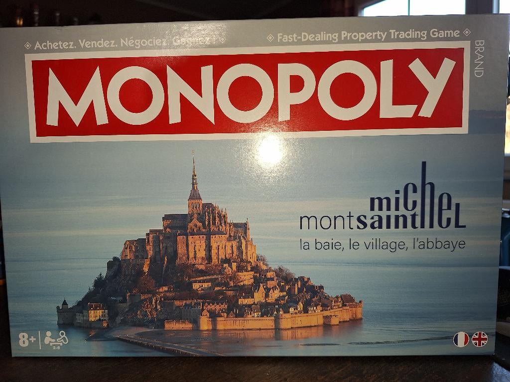 MONOPOLIE MONT SAINT MICHEL 2025, Vijf spelers of meer, Ophalen of Verzenden, Zo goed als nieuw, Hasbro