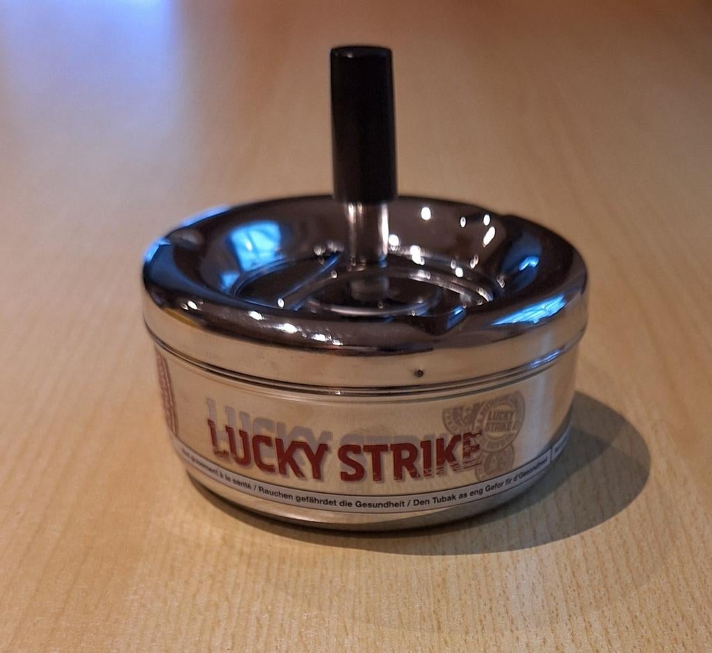 Mooie nieuwe asbak Lucky Strike Lucies, Collections, Enlèvement, Comme neuf, Cendrier