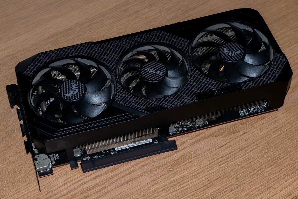 Asus TUF Gaming X3 Radeon RX 5600 XT EVO OC (6GB), Computers en Software, Videokaarten, Ophalen, AMD, GDDR6, PCI-Express 4