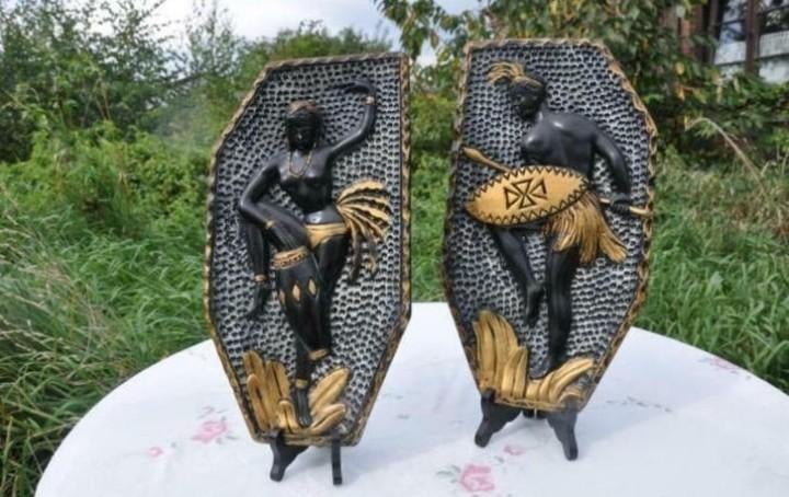 § paire de cadres en plâtre inspiration africaine années 50, Antiquités & Art, Enlèvement ou Envoi