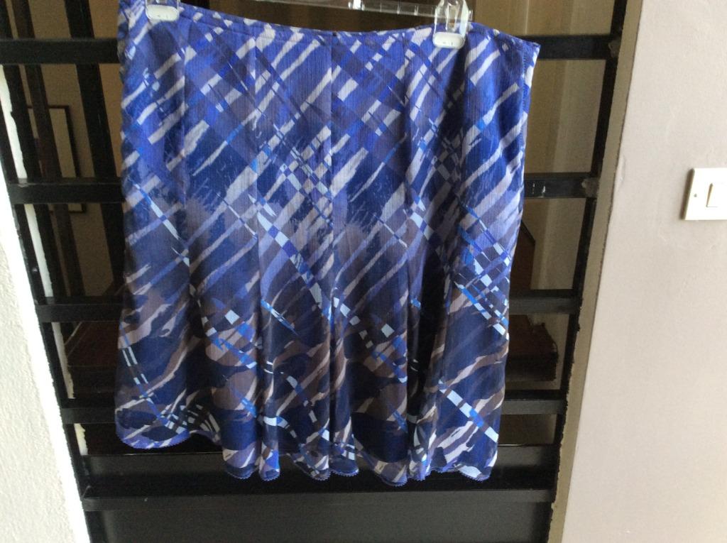 Mooie rok Mayerline. Maat 48, Kleding | Dames, Rokken, Mayerline, Overige kleuren, Maat 46/48 (XL) of groter, Ophalen of Verzenden