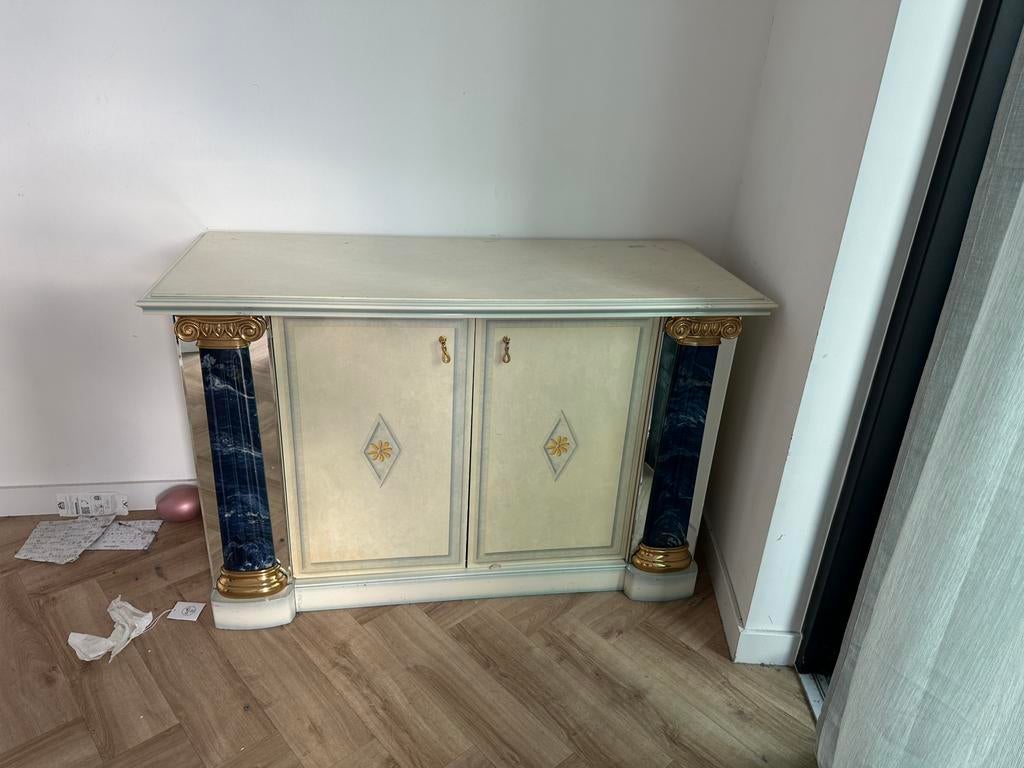 Commode/meuble TV, Maison & Meubles, Armoires | Dressoirs, Comme neuf, Enlèvement