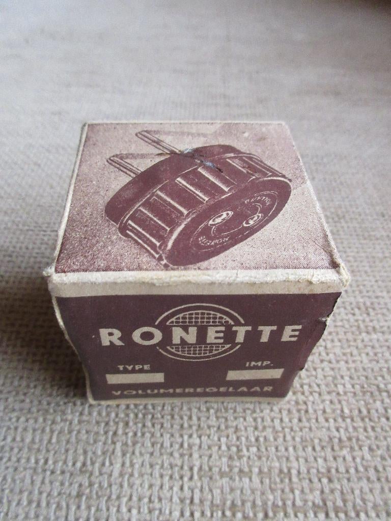 Ronette volumeregelaar bakelieten plaat   voor TSF, Antiek en Kunst, Antiek | Tv's en Audio, Ophalen of Verzenden