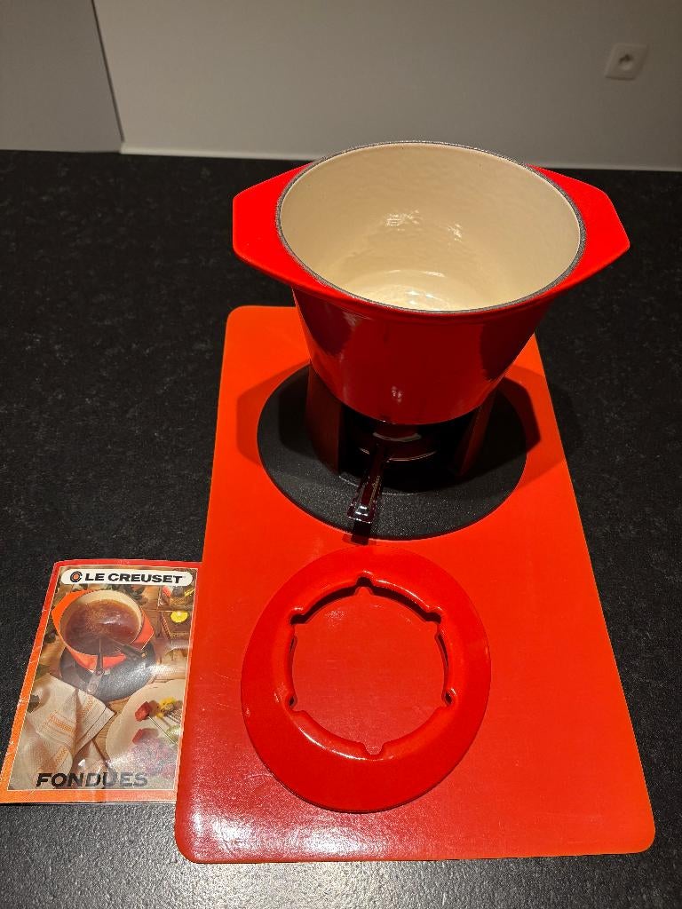 Le Creuset fondueset, Enlèvement