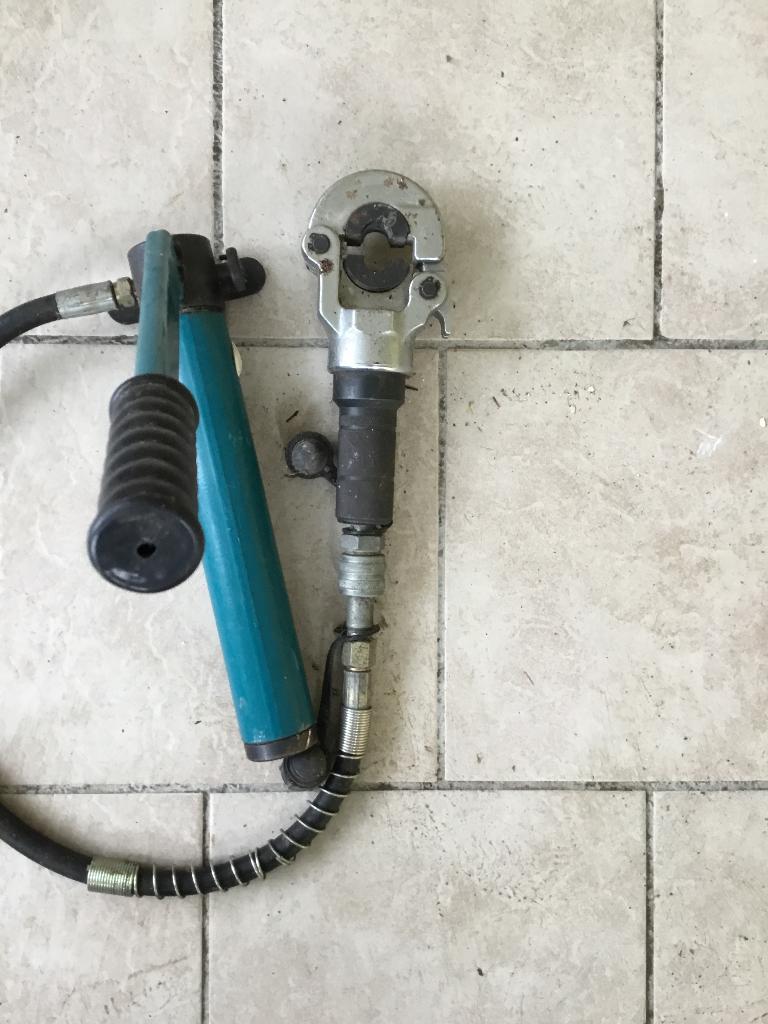 Pince à certir mâchoire alpex 16, Bricolage & Construction, Enlèvement, Utilisé, Cuivre, Autres types