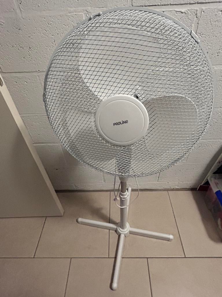 Proline staande ventilator - goede staat, Elektronische apparatuur, Ventilatoren, Zo goed als nieuw, Statiefventilator, Ophalen