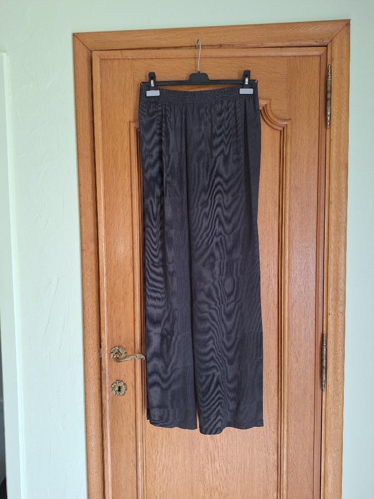 Pantalon Nitya gris/noir taille 38/40, Vêtements | Femmes, Taille 38/40 (M), Enlèvement ou Envoi, Comme neuf, Longs