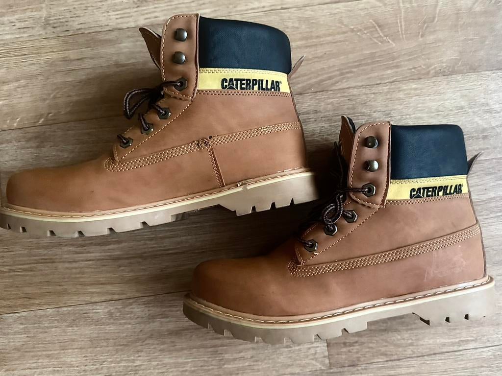 Chaussure caterpillar, Enlèvement ou Envoi, Comme neuf