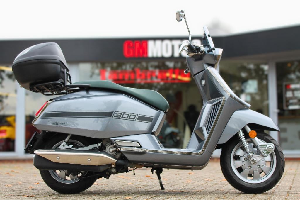Lambretta X300 - foto 2
