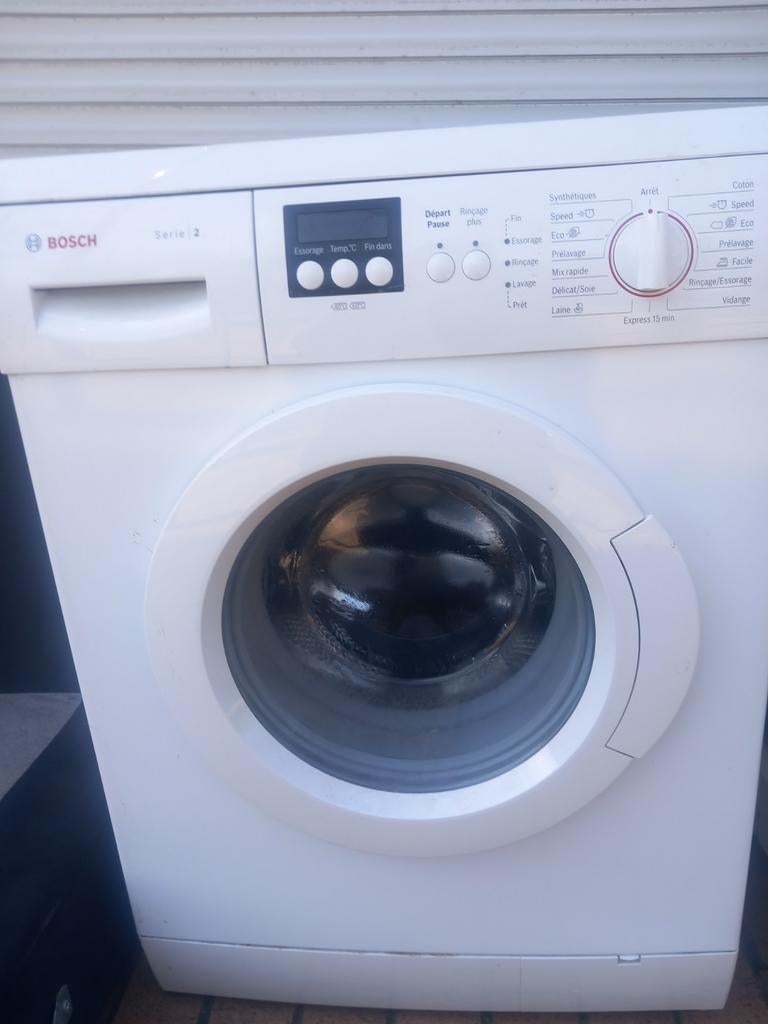 Lave vaisselle et lave linge fonctionne très bien 150€, Enlèvement ou Envoi