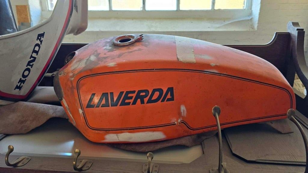 Selle et réservoir café racer Laverda 750, Motos, Enlèvement, Utilisé