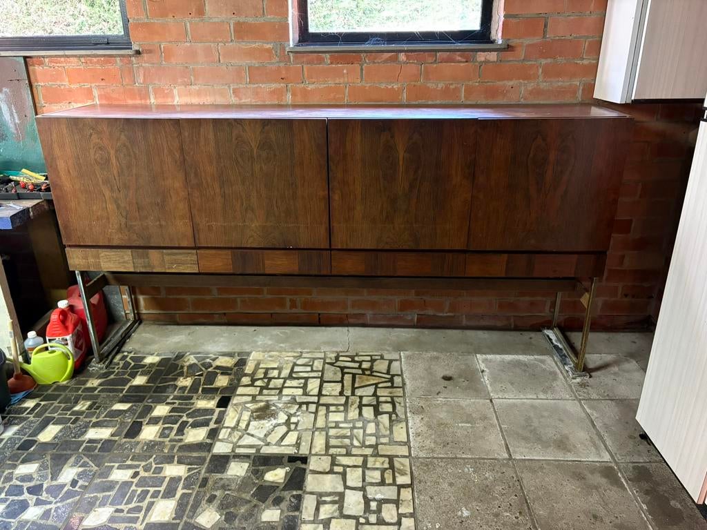 Op te knappen design kast, Ophalen, Zo goed als nieuw