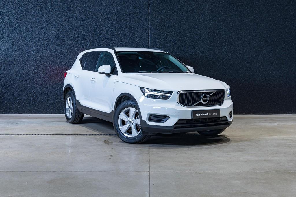 Volvo XC40 T2 Momentum Core, Autos, Volvo, Achat, https://public.car-pass.be/vhr/91e3275e-dae0-4525-bd30-03fe7162f34c, Entreprise